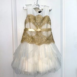 Chantilly Place Tiered Lace Cascade Dress